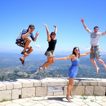 Montenegro Backpackers Home Kotor Extérieur photo