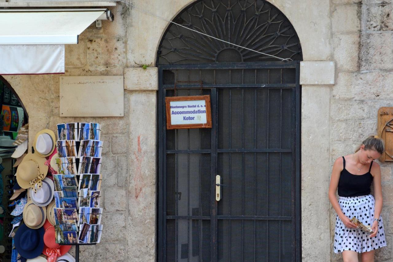 Montenegro Backpackers Home Kotor Extérieur photo